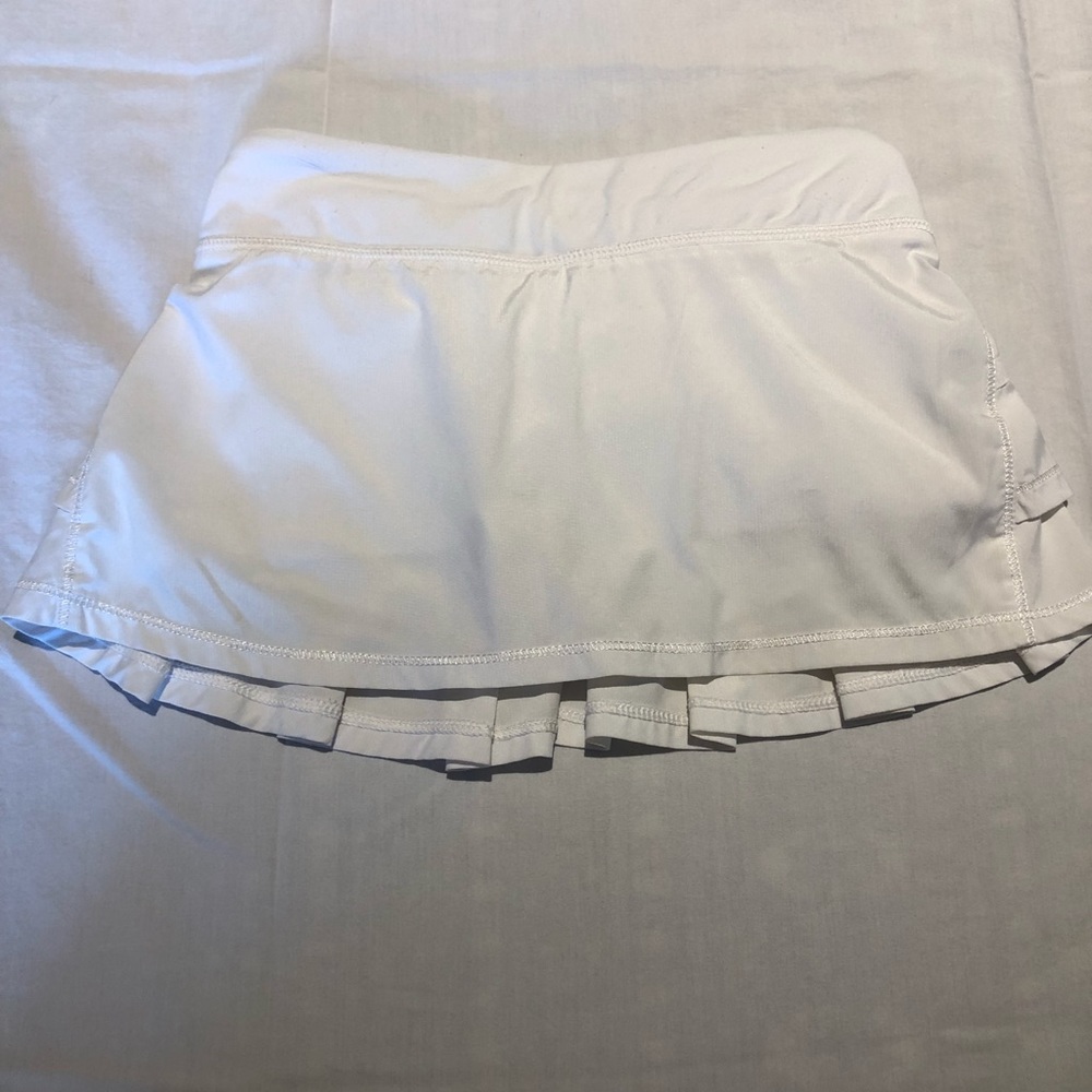 Ivivva white set the pace skirt